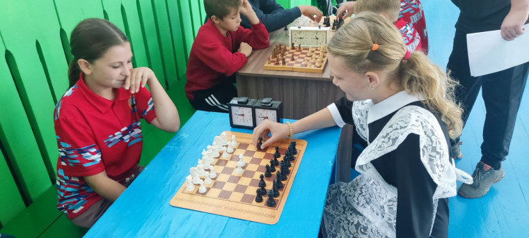 Районные соревнования по шахматам в зачет спартакиады школьных спортивных клубов.