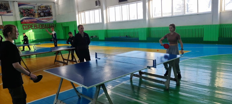 Районные соревнования по настольному теннису в рамках Спартакиады среди малочисленных общеобразовательных школ Дзержинского района.